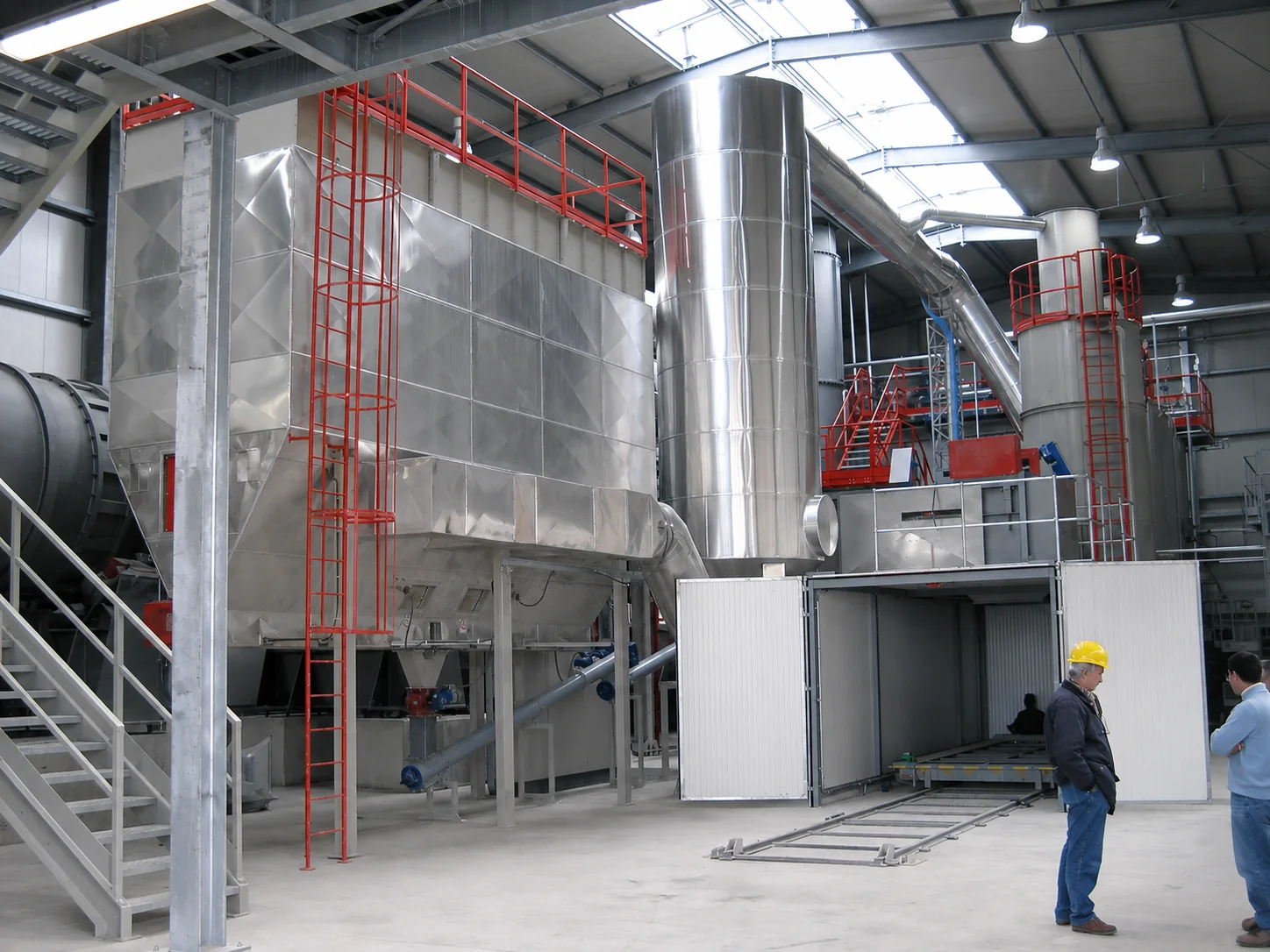 Installation industrielle d’incinération et de traitement des fumées